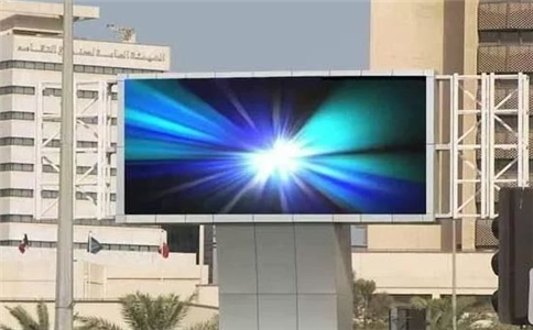 目前的新款室內全彩屏具有哪些技術革新？