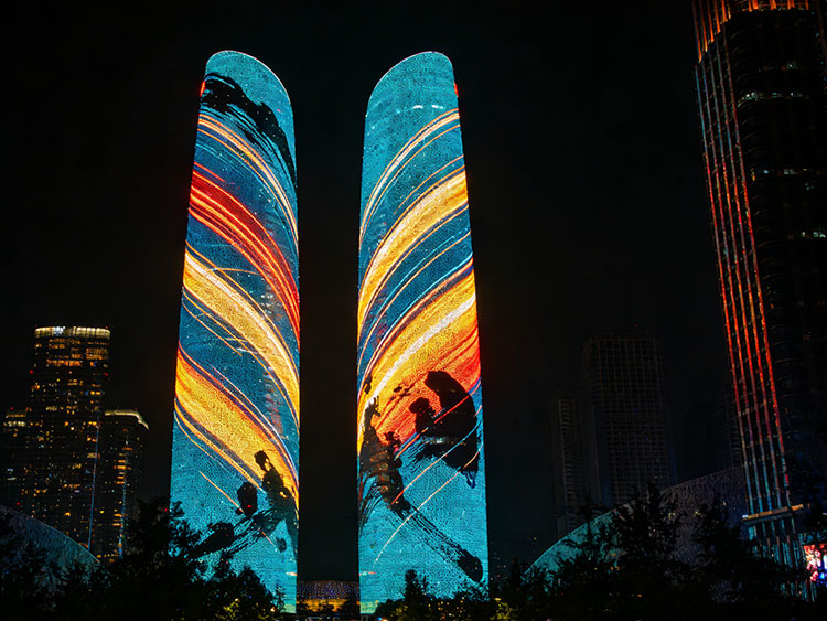 點亮成都夜空：盤點那些刷爆朋友圈的成都LED顯示屏地標，誰是你的心頭好？